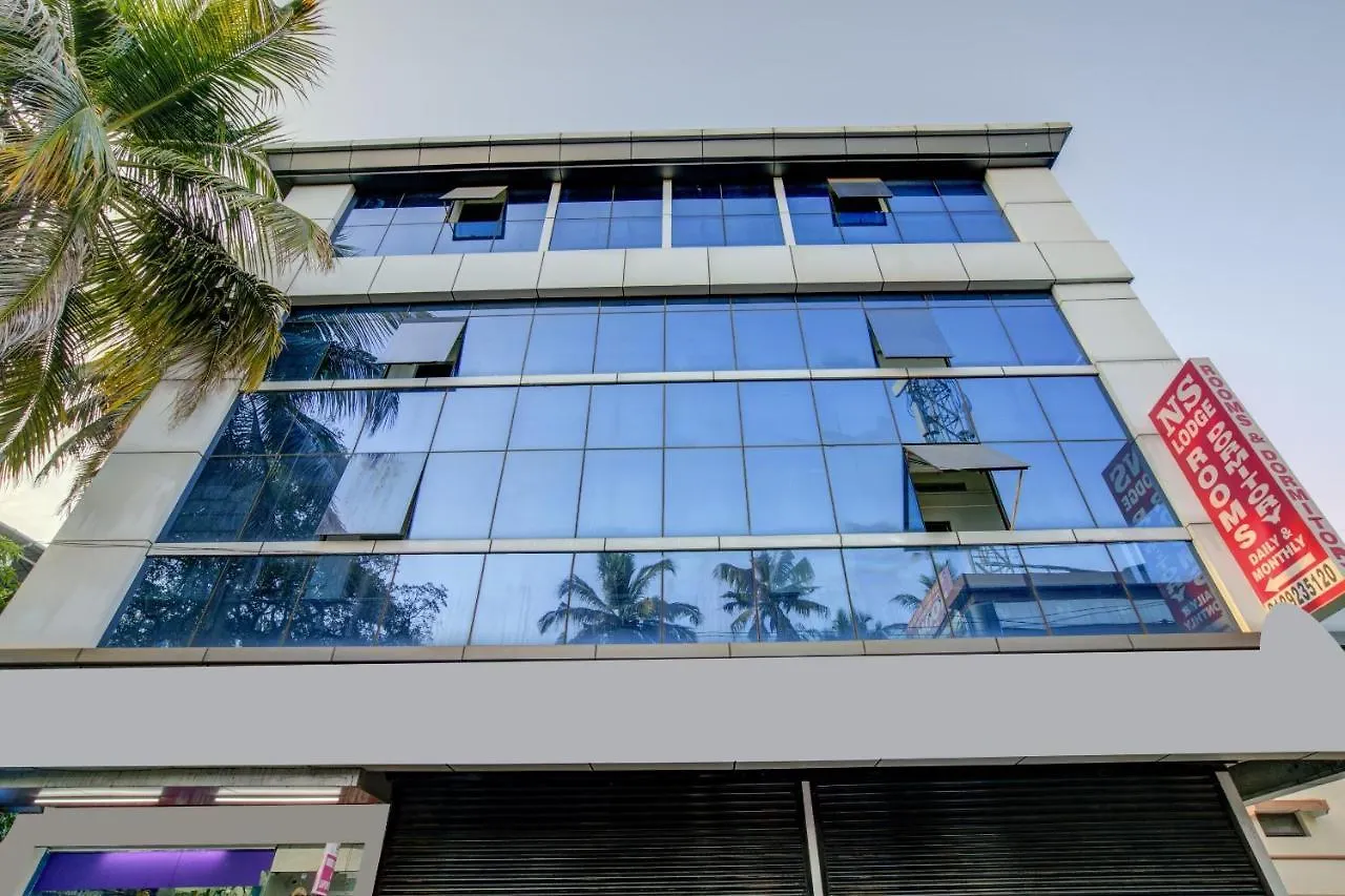 酒店 Spot On Ns Lodge Kochi